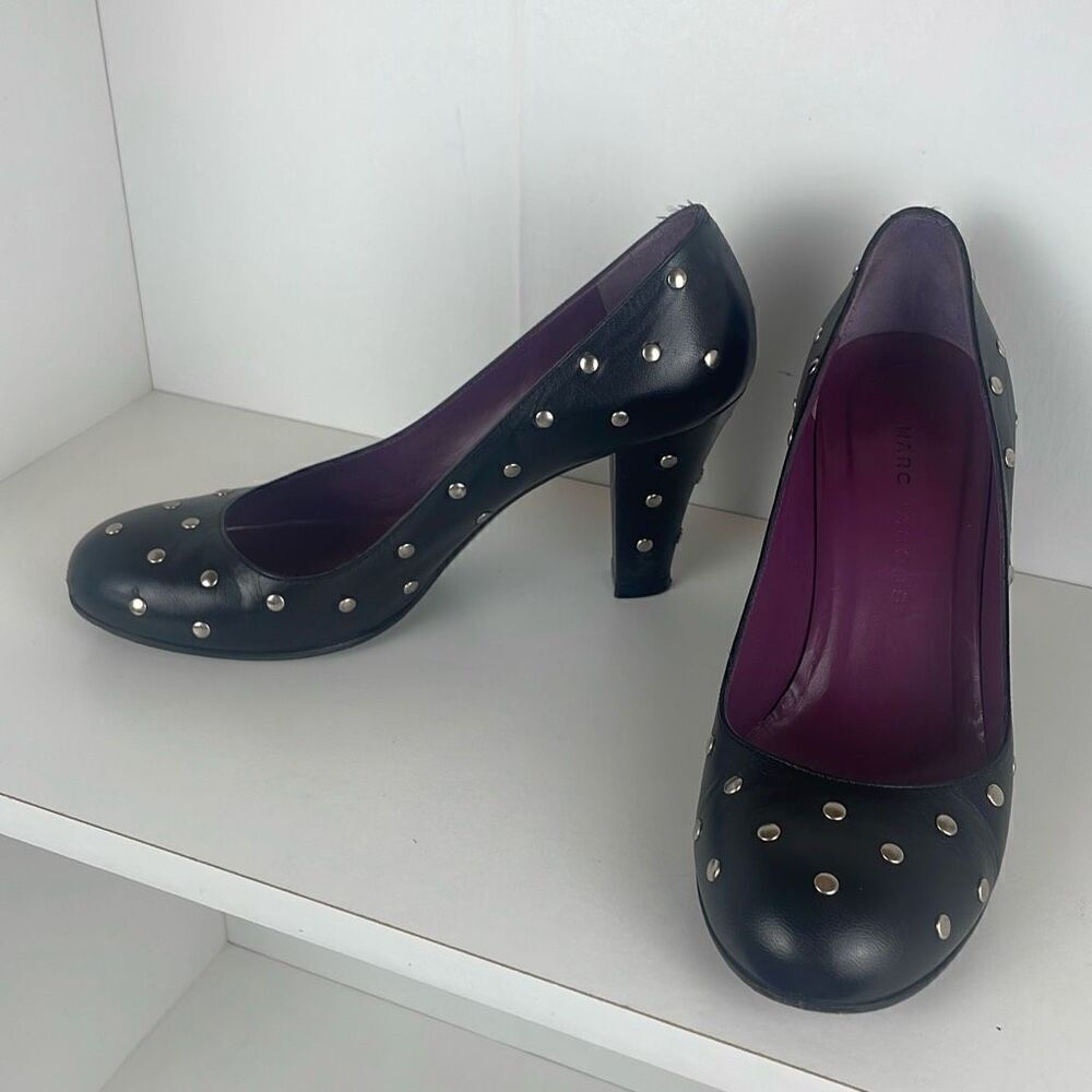Marc Jacobs Rounded Toe Silver Stud Embellished Heels 37 Black
